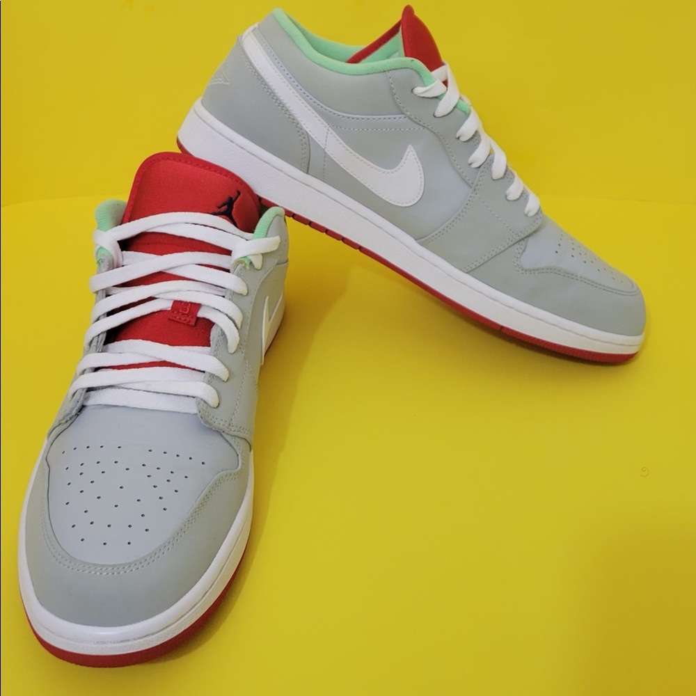 Air Jordan Retro 1 Low ‘Hare’